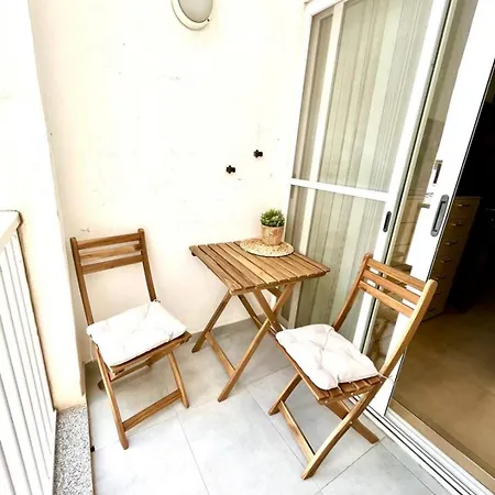 Case de vacanță Sunny House By The Sea *