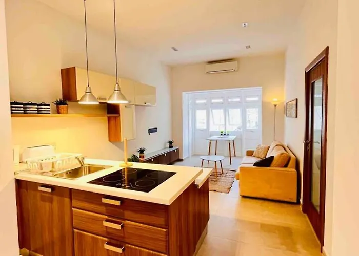 Sunny House By The Sea Ferienhaus *